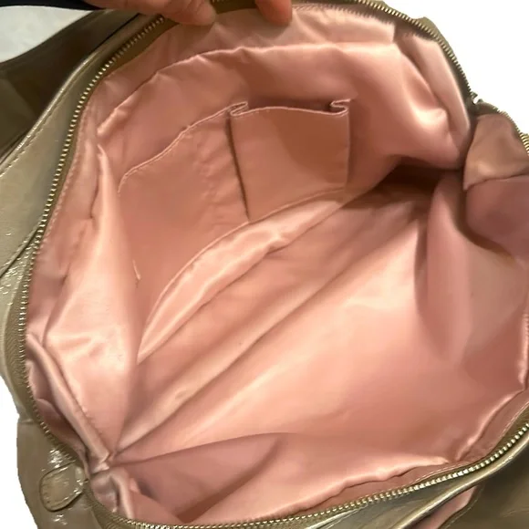 Coach Champagne Gold 'Lexi' pebbled leather shoulder purse....superb condition! - Picture 6 of 8